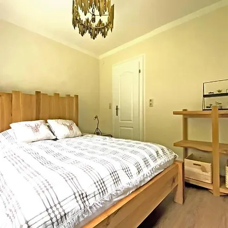 Sunny Apartment *